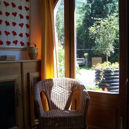 Ferienwohnung Meuble De Tourisme La Jaulipiere Joursac Exterior foto
